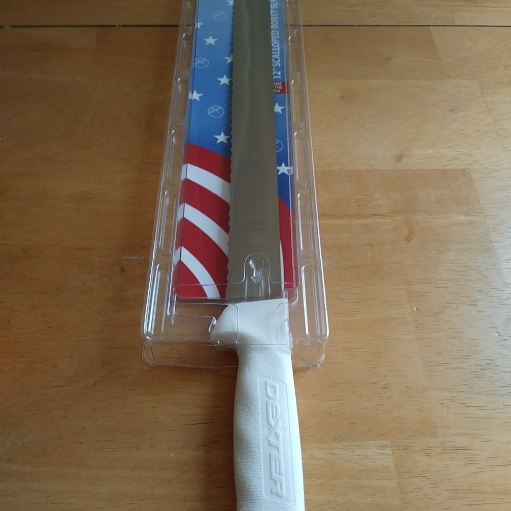 𝅺DEXTER-RUSSELL 12" Scalloped Slicer, S140-12SC-PCP, SANI-SAFE Series